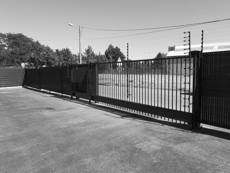 Électrisation d'un site complet clôture - portail sécurité électrique